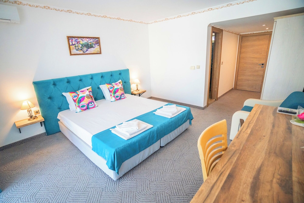 royal calisto hotel