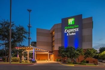 holiday inn express and suites san antonio medical six flags