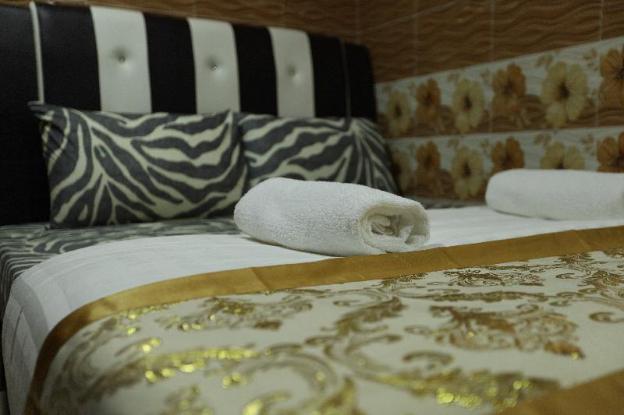 cameron kea farm hotel