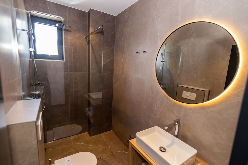 boutique rooms 76