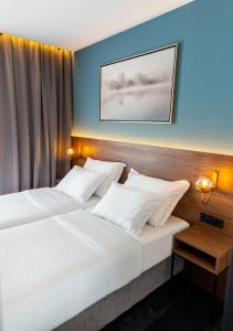 boutique rooms 76