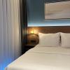 boutique rooms 76