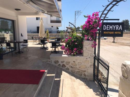 demyra boutique hotel