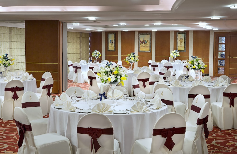 city seasons hotel dubai airport