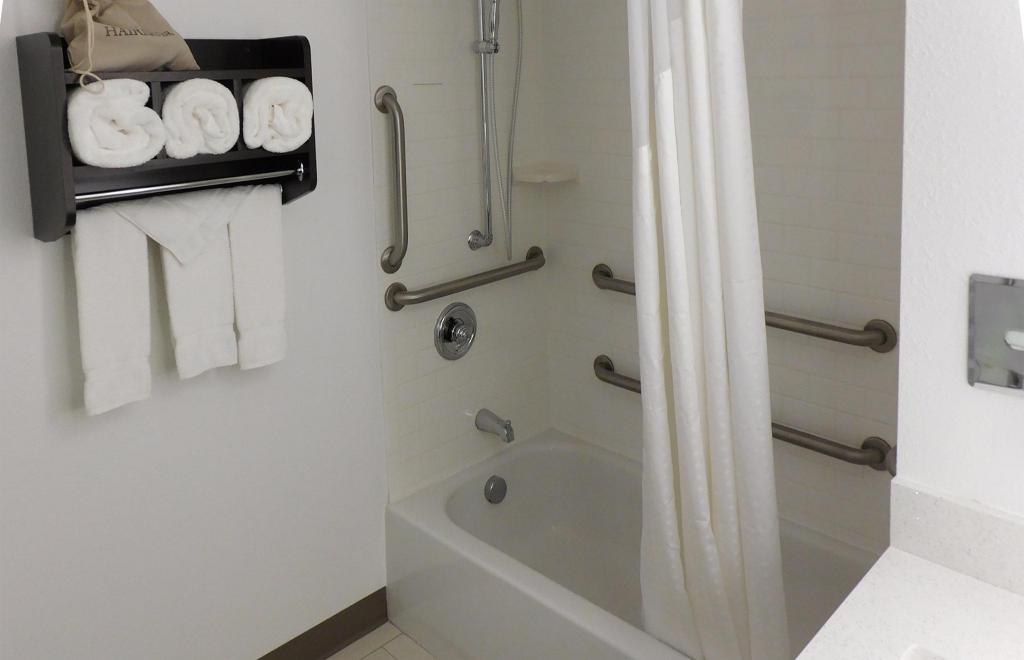 holiday inn express coventry s west warwick area