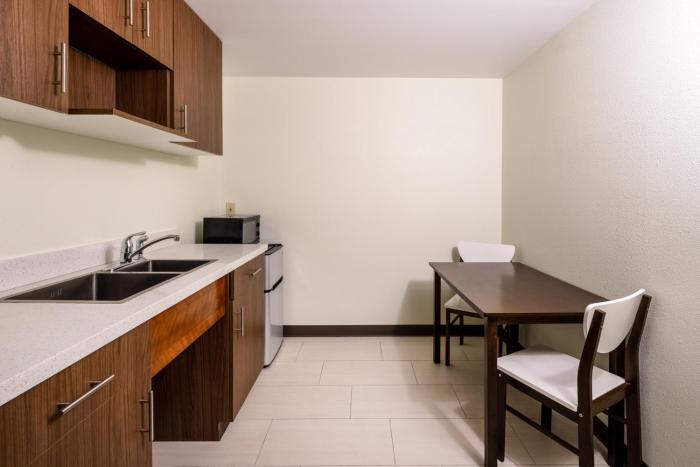 holiday inn express coventry s west warwick area