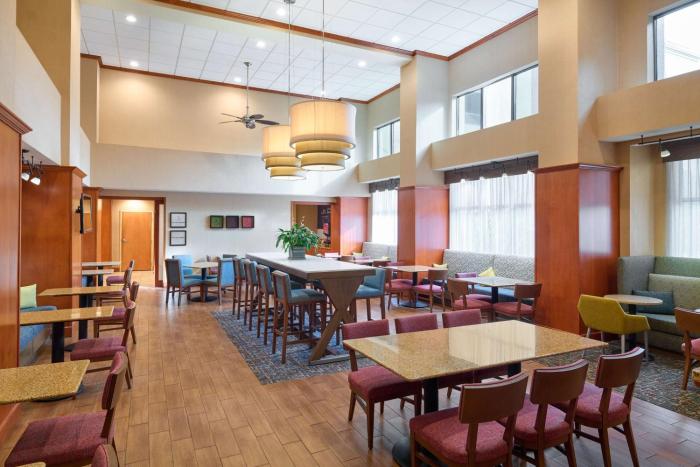 hampton inn and suites providence smithfield