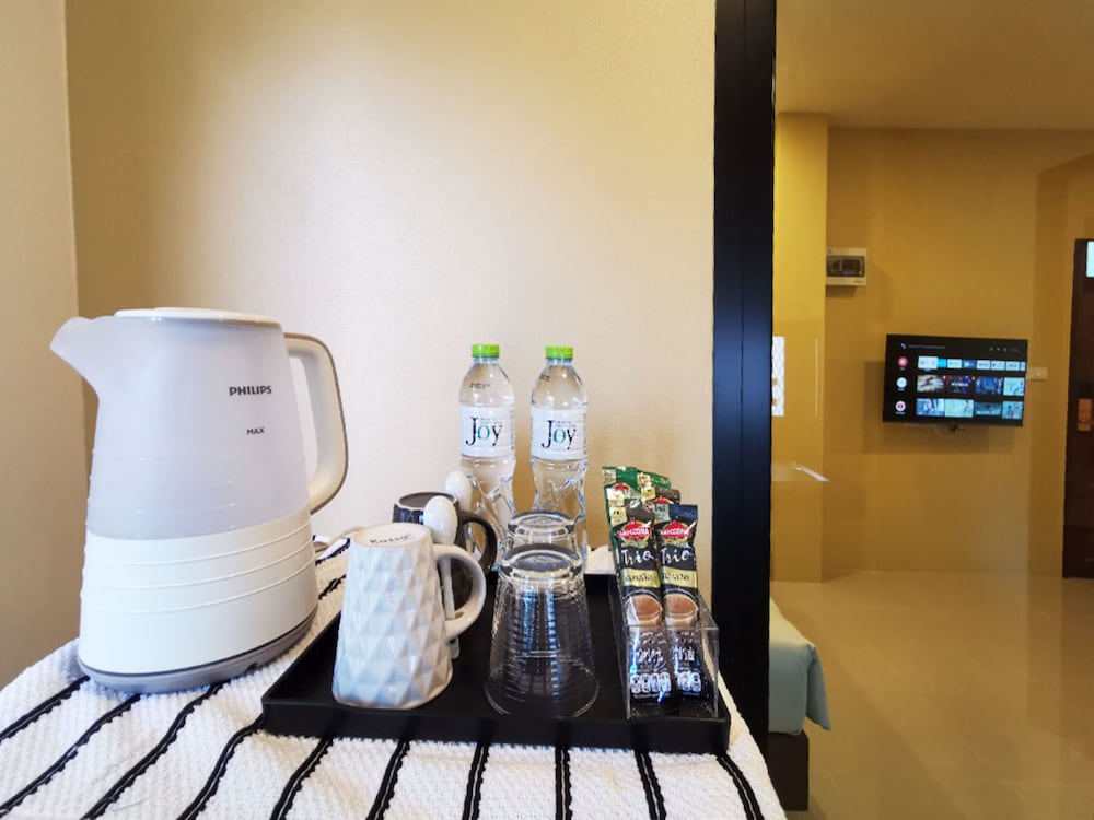 the middle town sha
