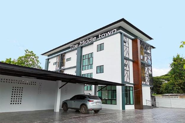 the middle town sha