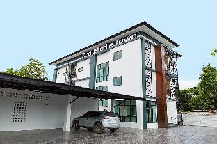 the middle town sha