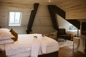 the rabbit hotel and retreat