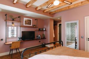 the rabbit hotel and retreat