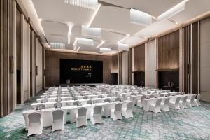 courtyard by marriott luoyang
