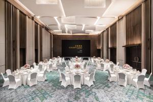courtyard by marriott luoyang
