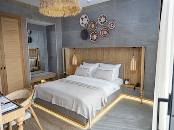 sarezya hotel