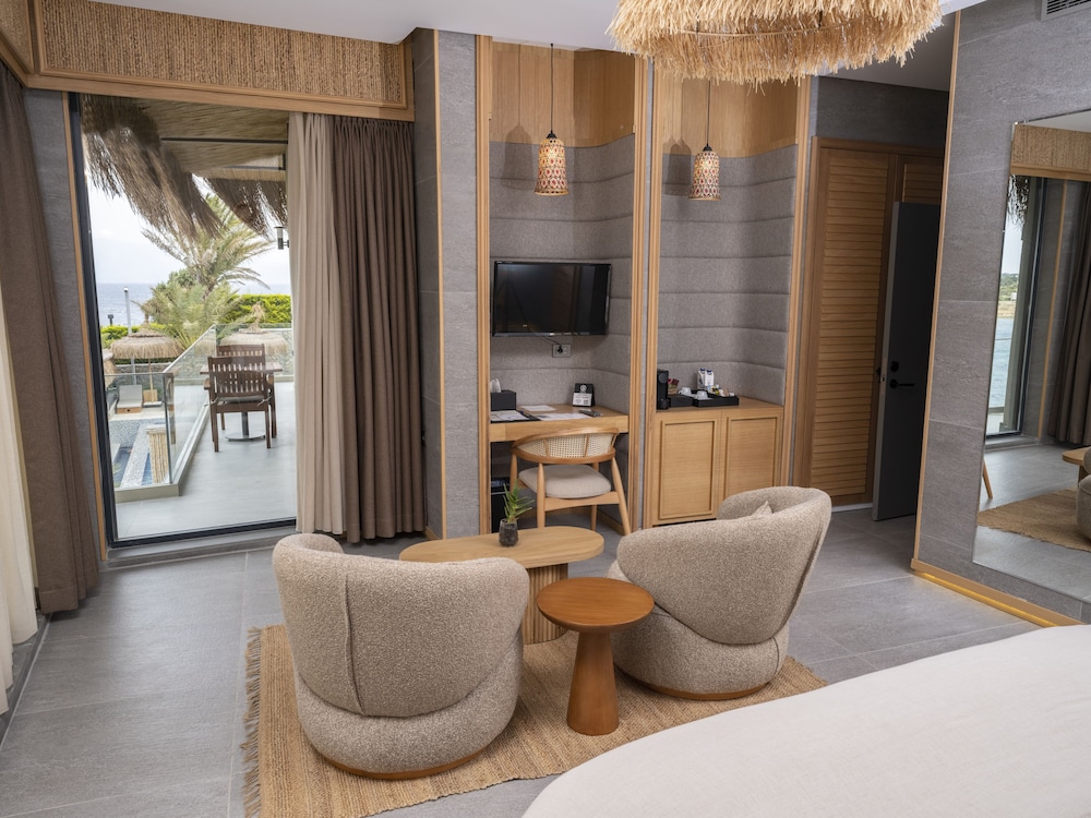 sarezya hotel