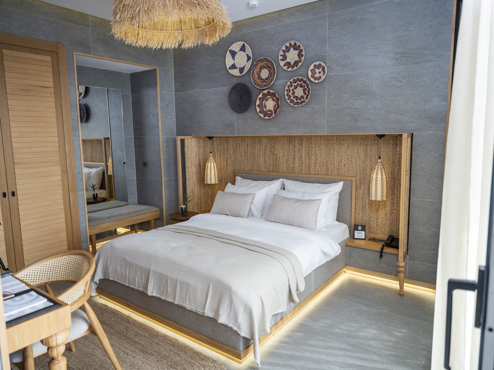 sarezya hotel