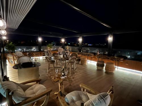 sarezya hotel