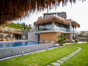 sarezya hotel