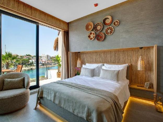 sarezya hotel