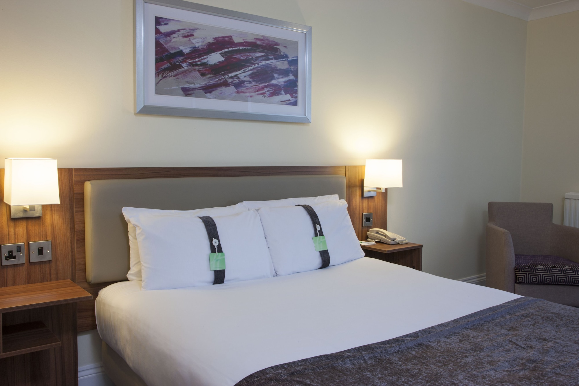 holiday inn leeds wakefield m1 jct 40 by ihg