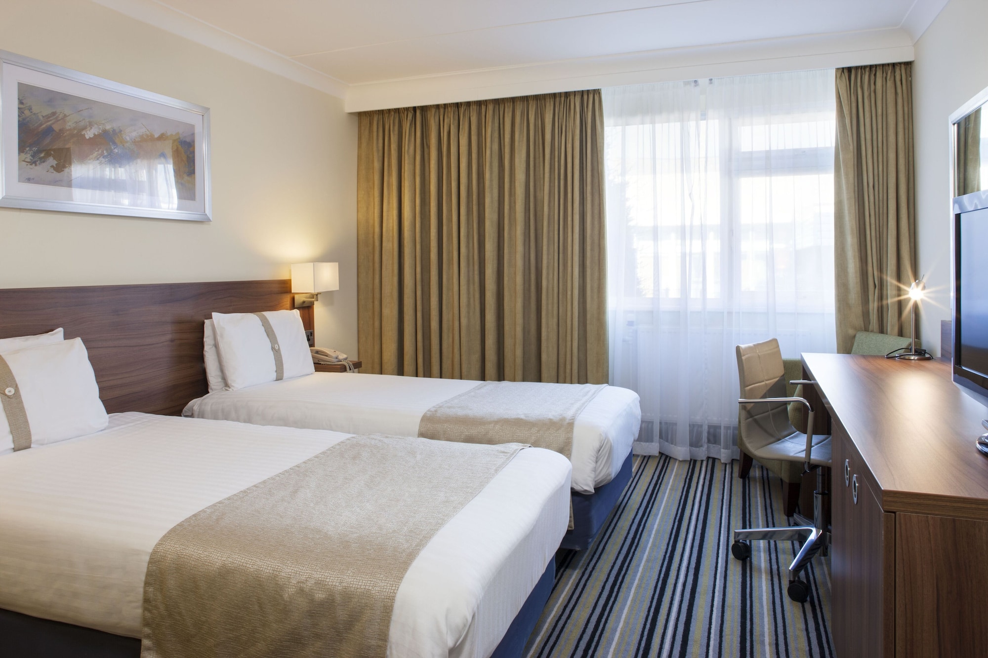 holiday inn leeds wakefield m1 jct 40 by ihg