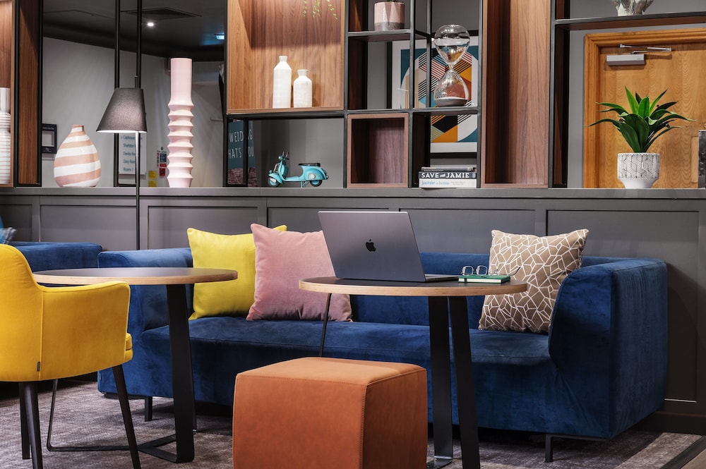 holiday inn leeds wakefield m1 jct 40 by ihg