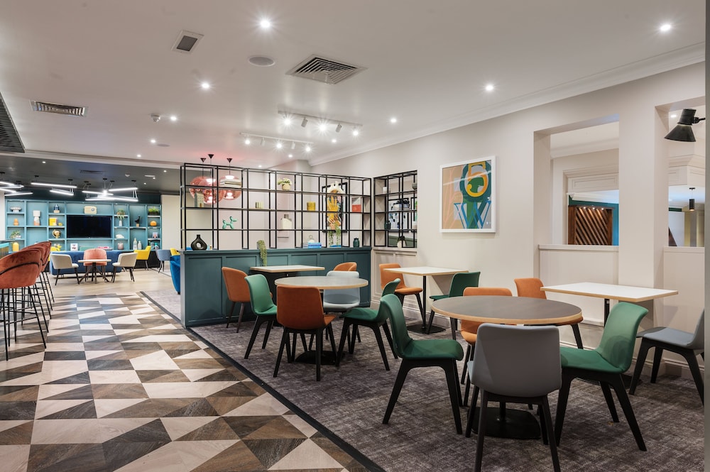 holiday inn leeds wakefield m1 jct 40 by ihg