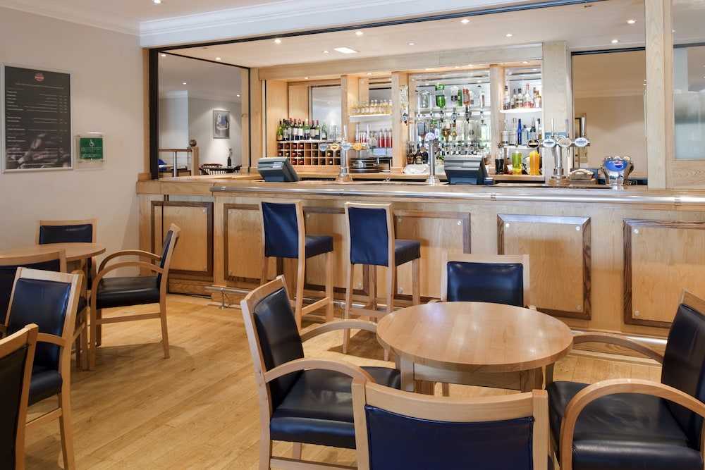 holiday inn leeds wakefield m1 jct 40 by ihg
