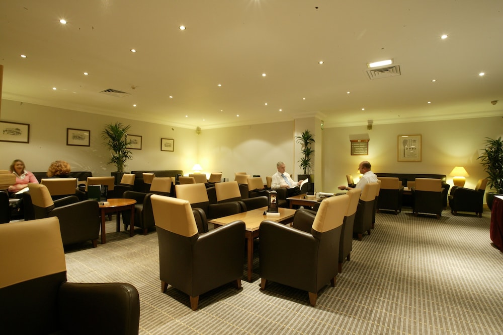 holiday inn leeds wakefield m1 jct 40 by ihg