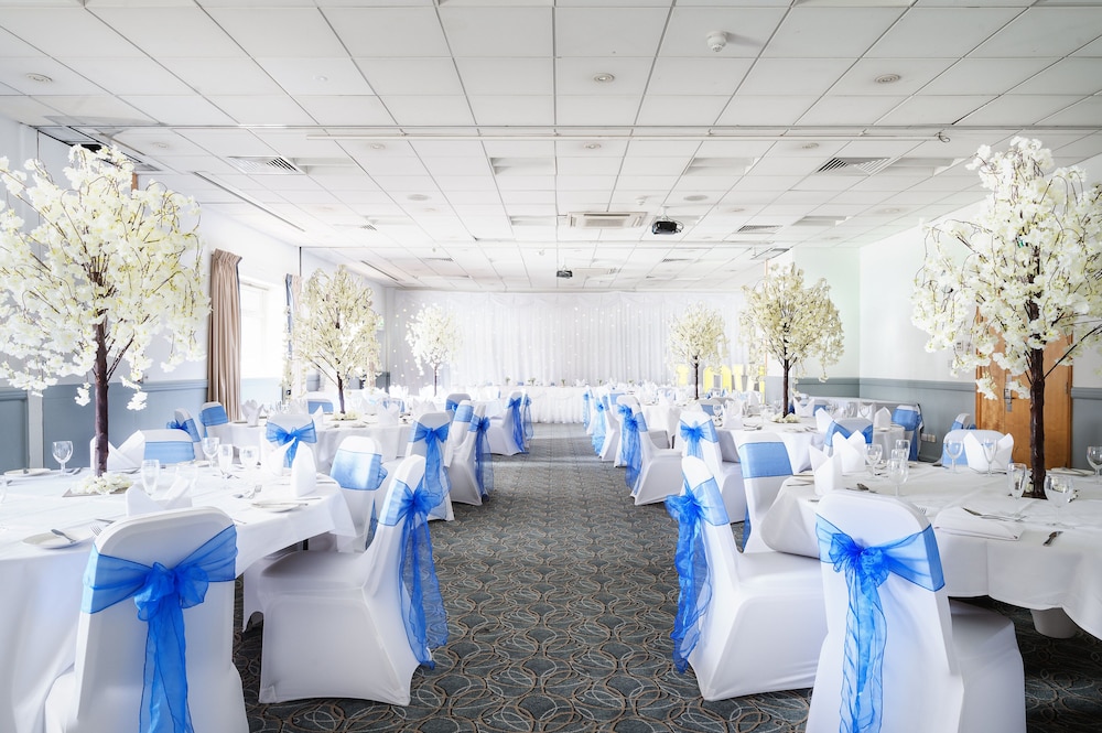 holiday inn leeds wakefield m1 jct 40 by ihg