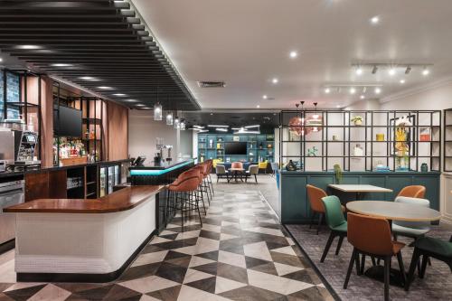 holiday inn leeds wakefield m1 jct 40 by ihg