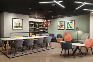 holiday inn leeds wakefield m1 jct 40 by ihg