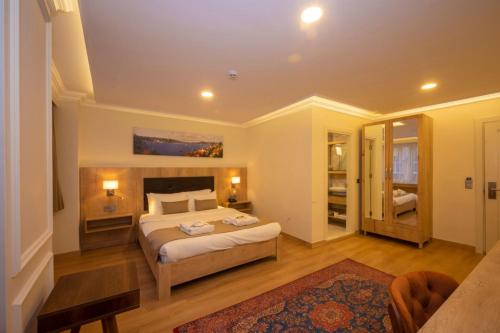 porta romanos hotel