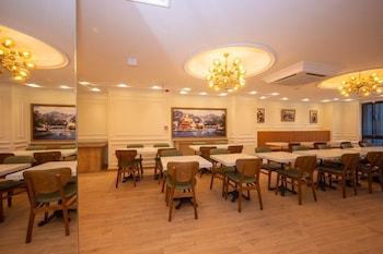 porta romanos hotel