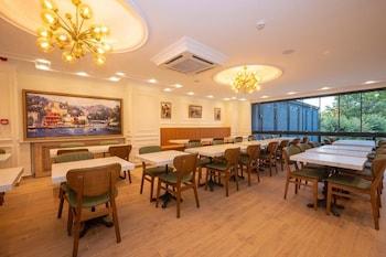 porta romanos hotel