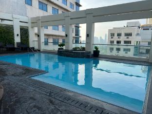 city garden hotel makati