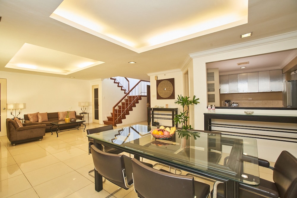 orchid garden suites