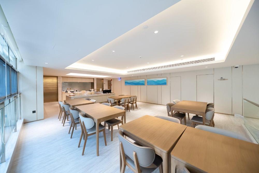 ji hotel shanghai ningguo road station