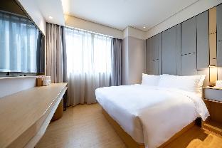 ji hotel shanghai ningguo road station