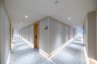 ji hotel shanghai ningguo road station