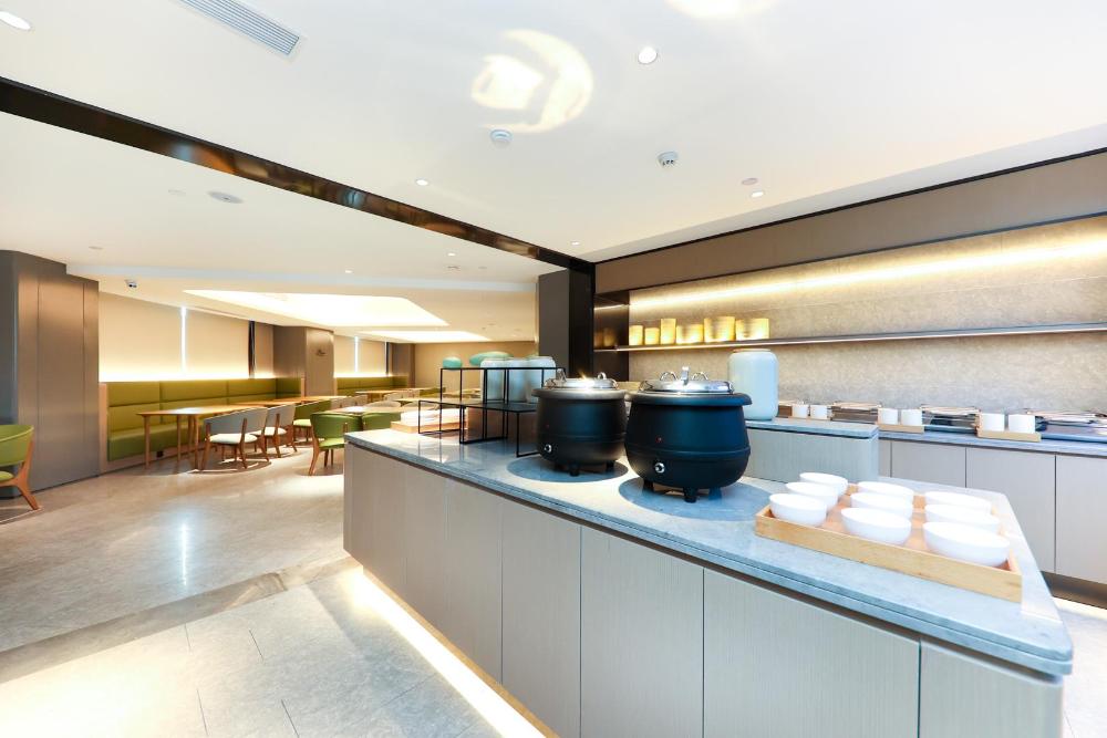 ji hotel cixi sports center