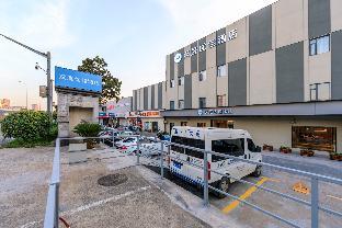 hanting premium shanghai world expo shangnan road