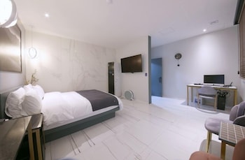 stay inn hotel