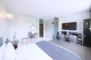 stay inn hotel