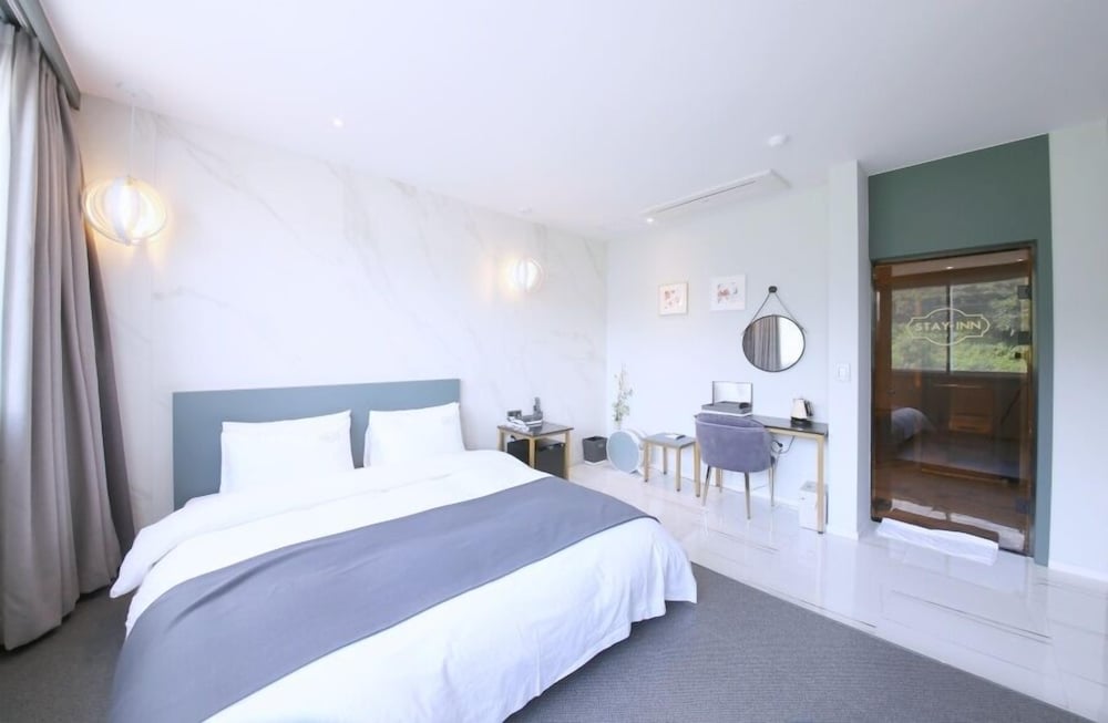 stay inn hotel