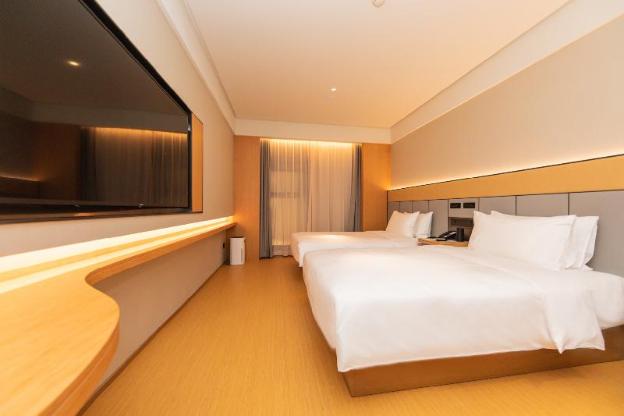 ji hotel changyang road north bund shanghai