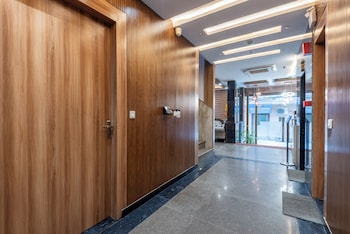hotel royal inn igi