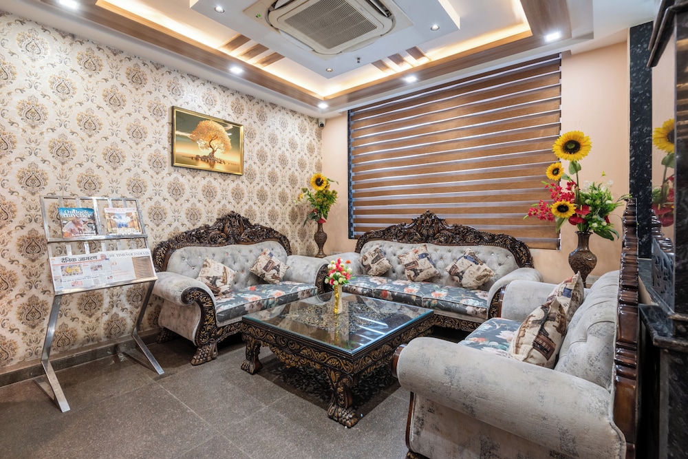 hotel royal inn igi
