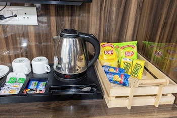 hotel royal inn igi